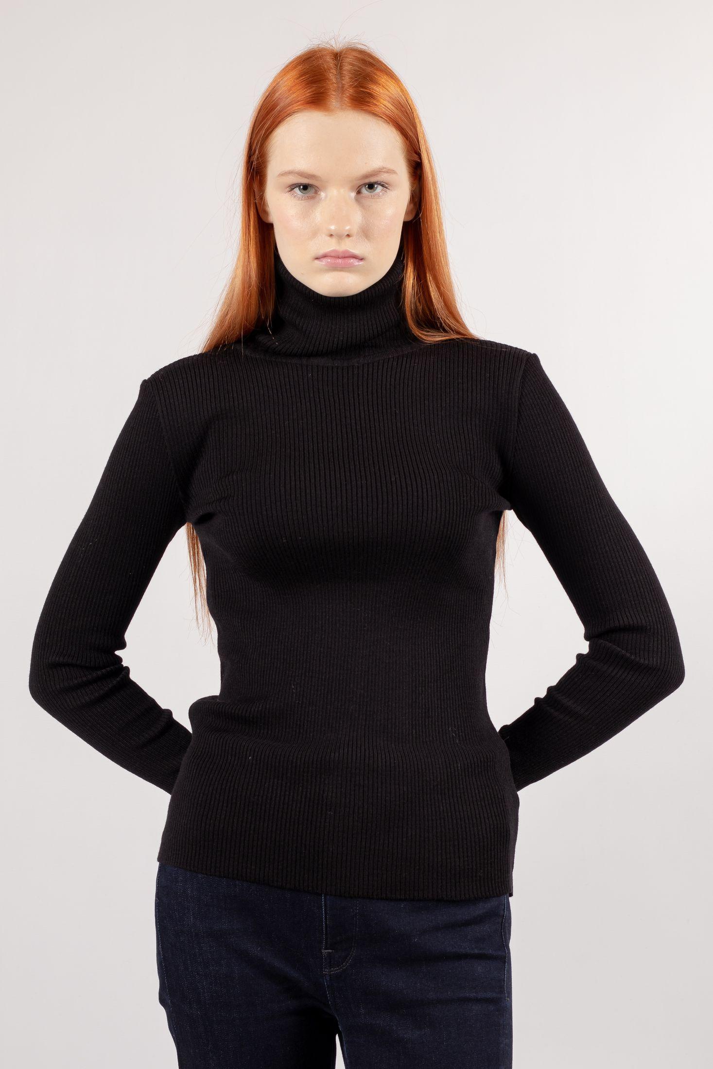 Chic HELGA Black Merino Sweater with Classic Turtleneck Design