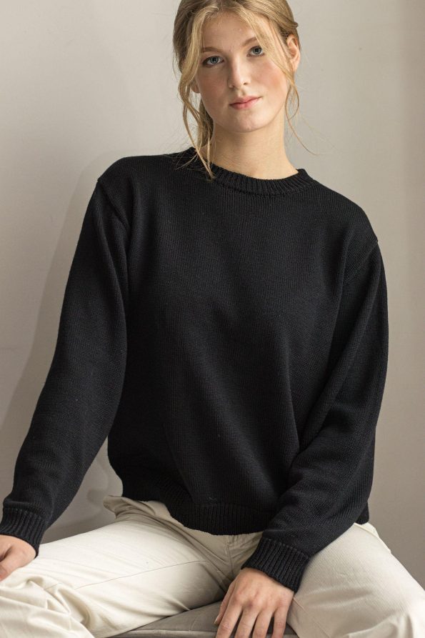 Crew neck knit sweater for womens FRIDA in black
