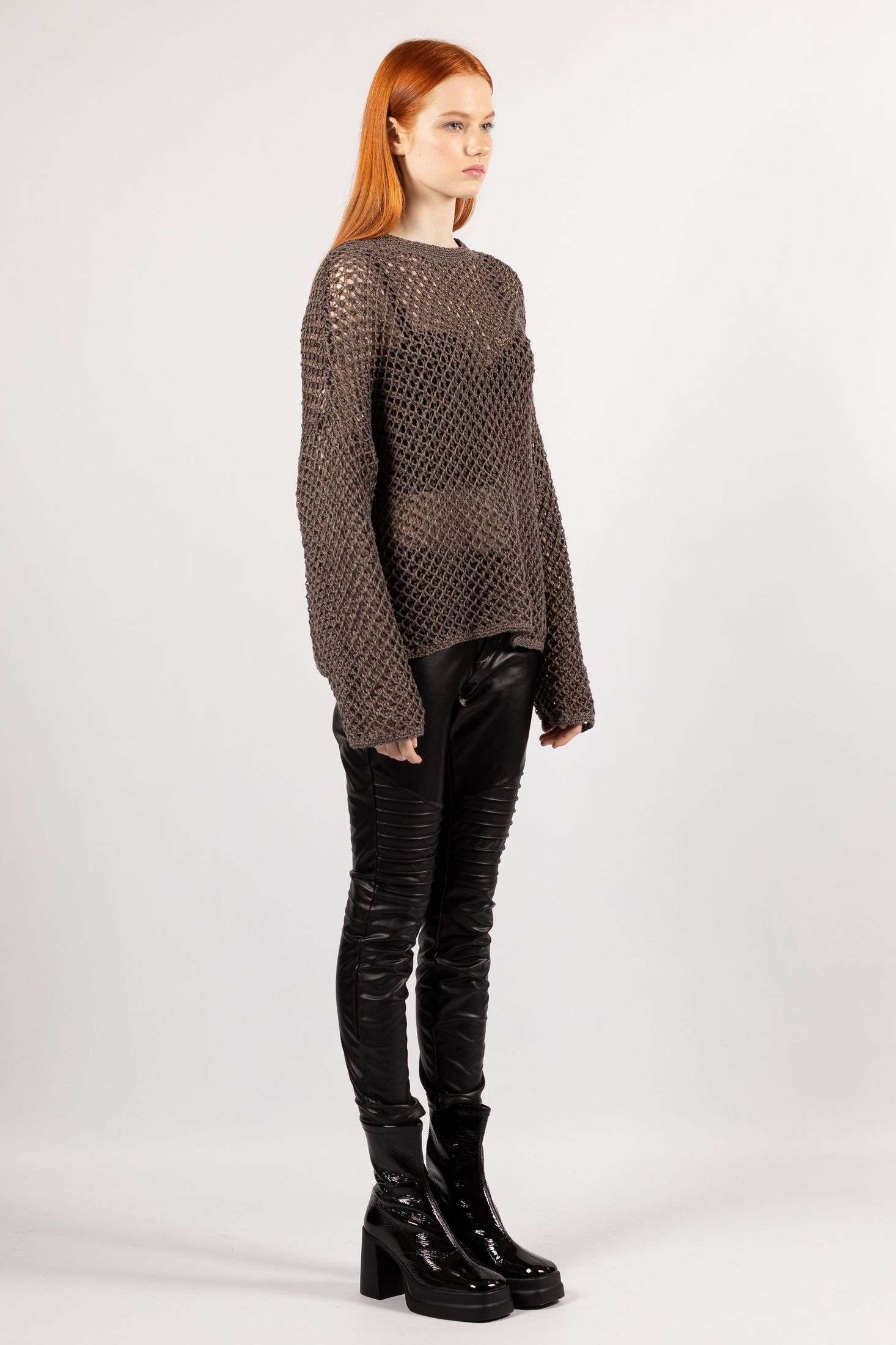 Cozy brown linen sweater with a delicate mesh pattern for a stylish and comfortable look.