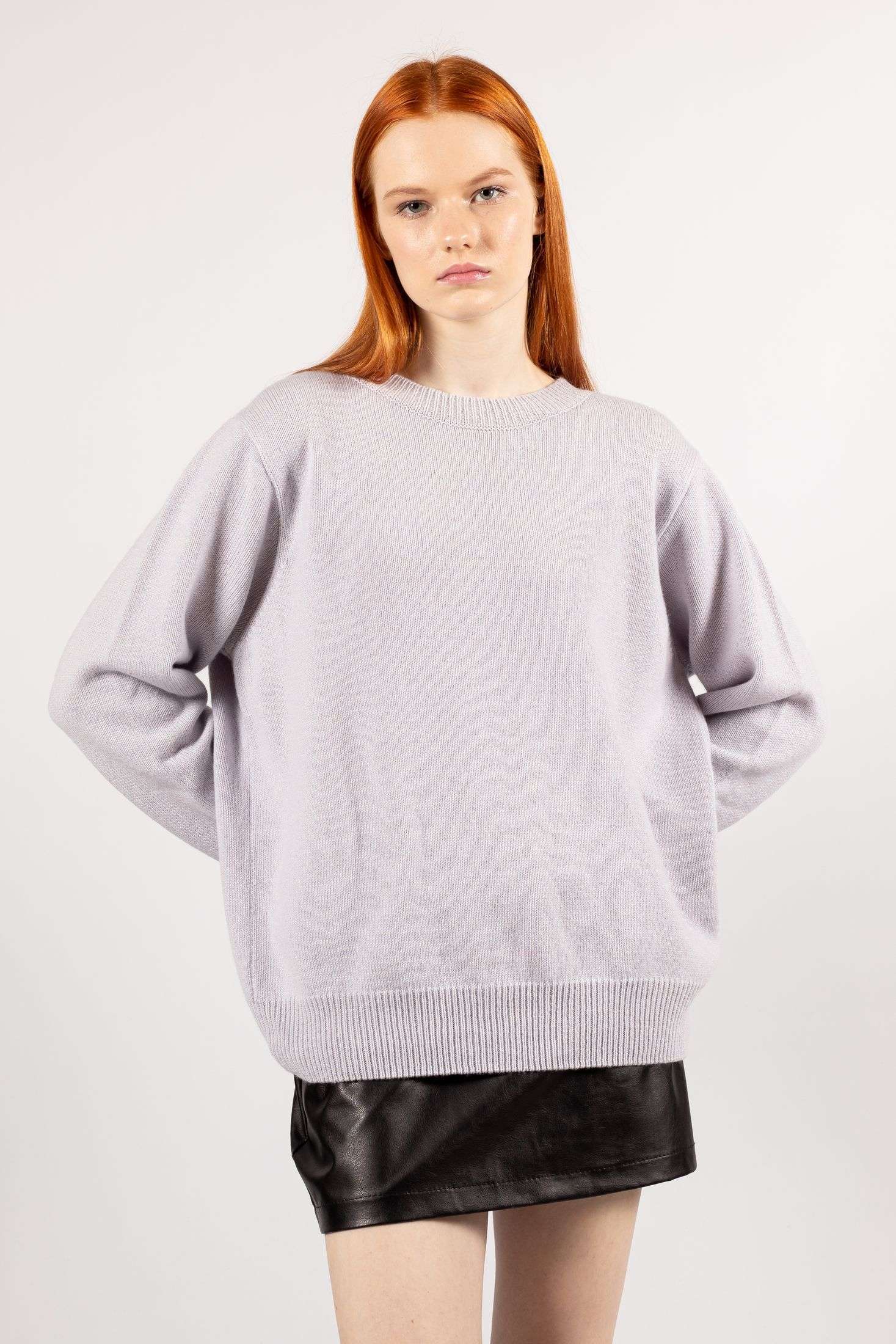 Experience the perfect blend of comfort and elegance with Frida Blue's pale blue knit.