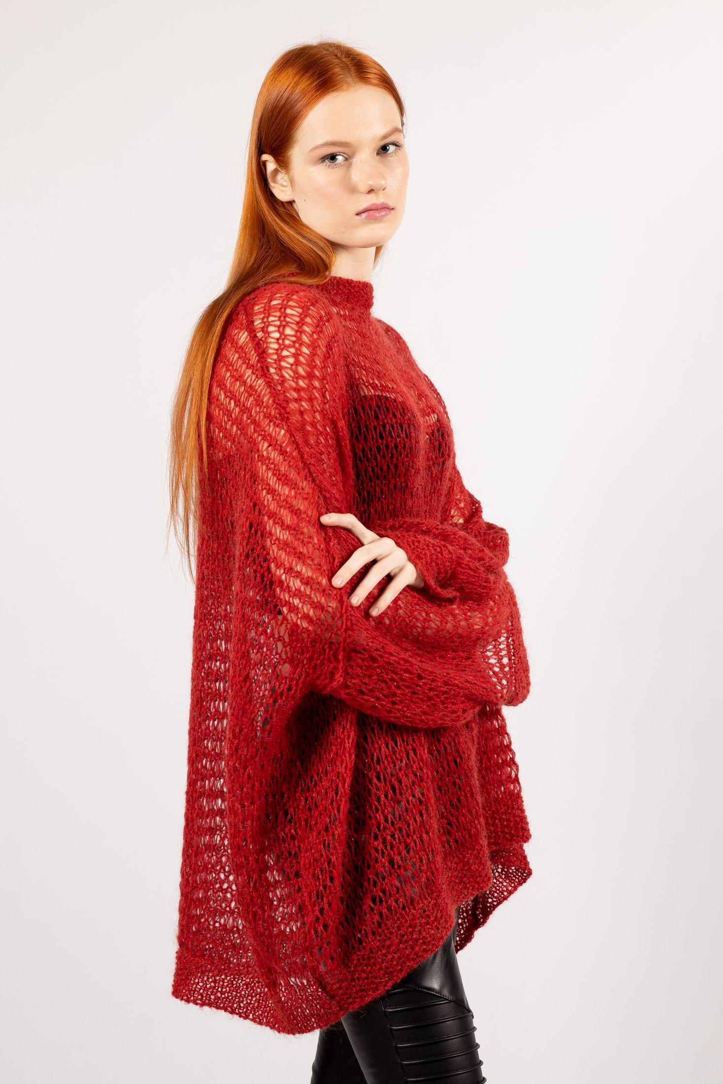 Eye-catching red tunic sweater crafted from soft mohair, showcasing a unique open-loop hand-knit pattern – IDA fashion